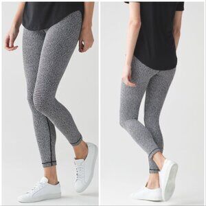 Lululemon High Times Pant Teeny Tooth White Black